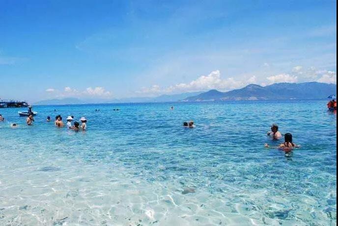 “燃情夏日，泰州金雪馳越南芽莊快樂(lè )之旅”側記